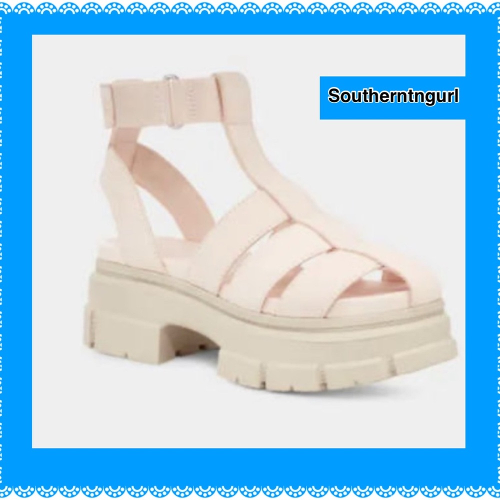 NWT  UGG  Ashton Strappy Rosy Beige Platform Gladiator Sandals Platforms